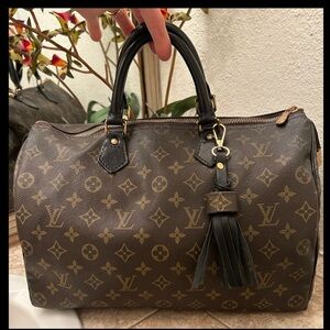 Authentic Louis Vuitton Vintage Speedy 35 Dyed Black with Crossbody Strap